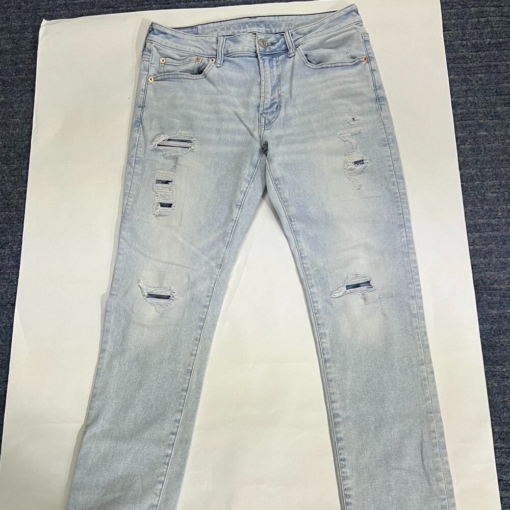 American Eagle Mens Airflex 360 Distressed Ripped Jeans Size 32 x 32